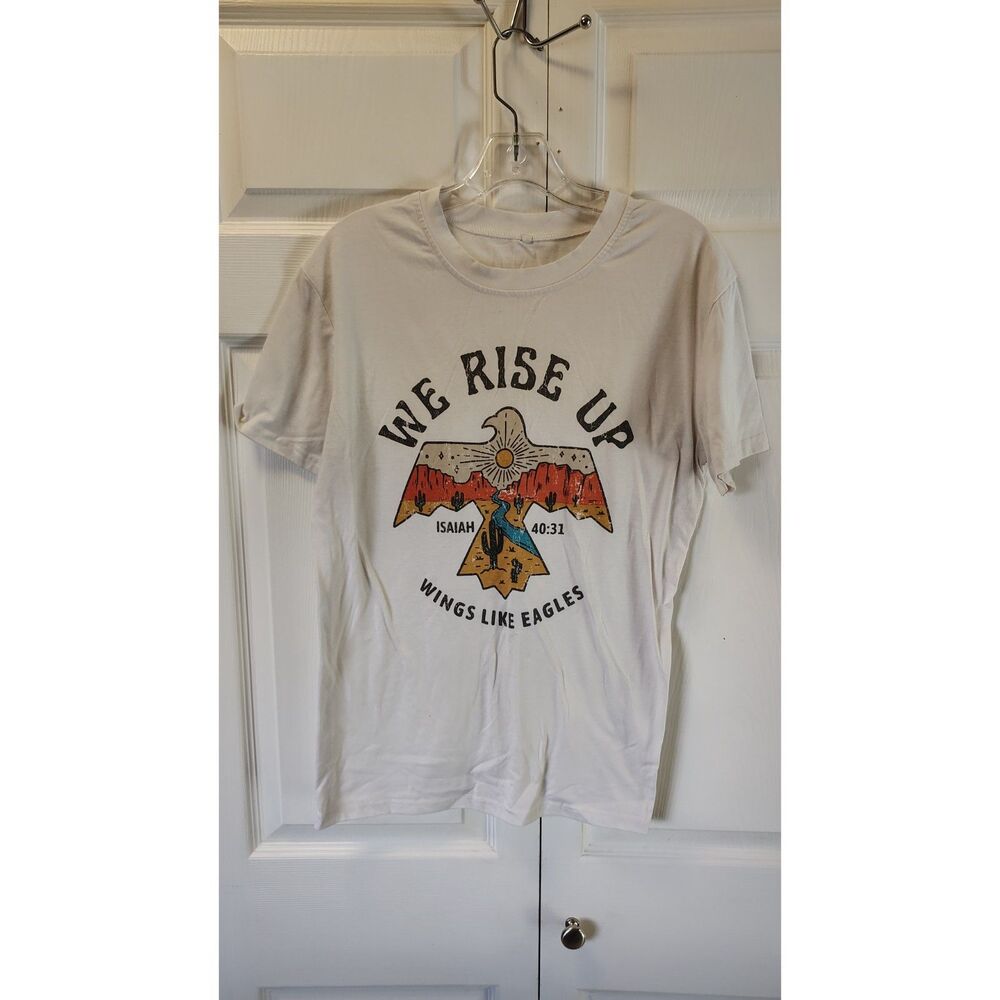 We Rise Up Wings Like Eagles Isaiah 40:31 Christian Graphic T-Shirt Size Medium